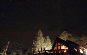 Why Little Cell Service Is the Best Part of Your Stay at Hotel Manor