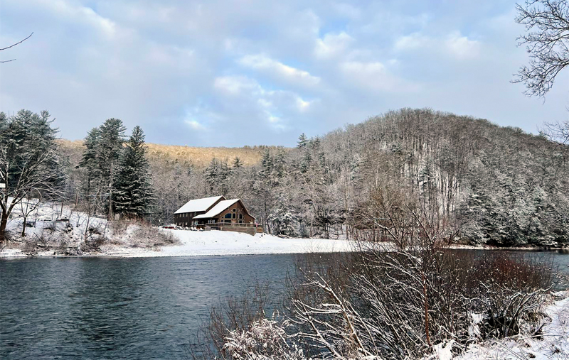 Winter in Pine Creek, Slate Run, PA_Hotel Manor